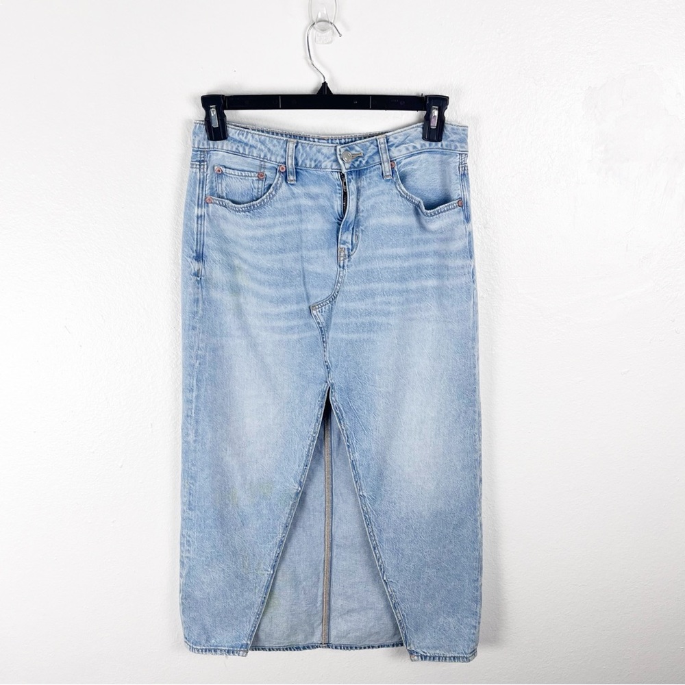 AMERICAN EAGLE Light Wash Recycled Cotton Low Rise Maxi Denim Jean Skirt Size 6